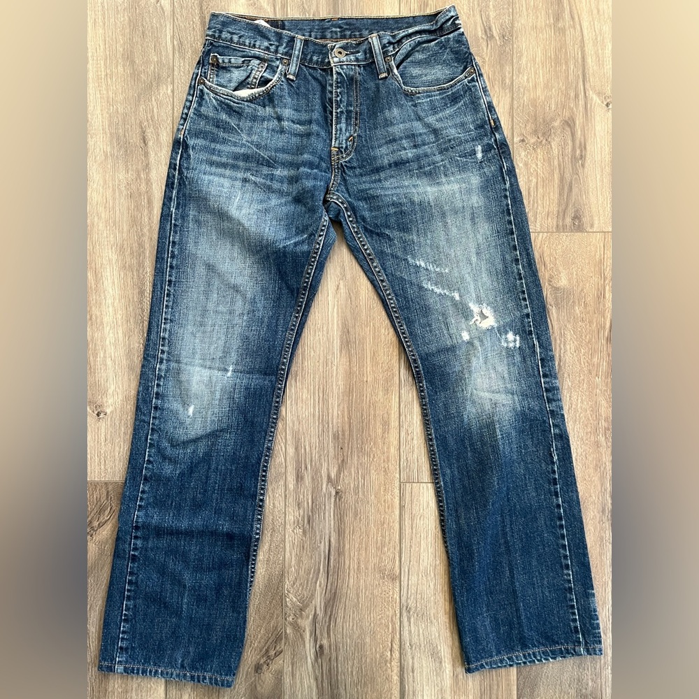 Perfectly Distressed Levi’s 514 Jeans